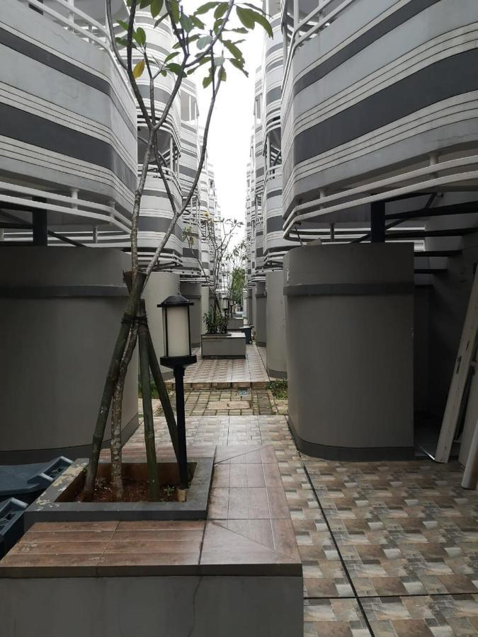 Anarta House H11/10 Hotell Tegal  Exteriör bild